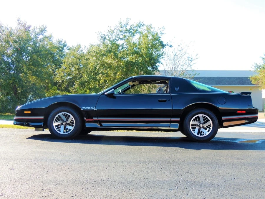 1985 Pontiac Firebird Trans Am 3rd Gen - Image 2 of 12