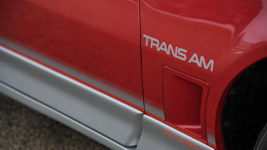 1985 Pontiac Firebird Trans Am 3rd Gen - Image 10 of 12