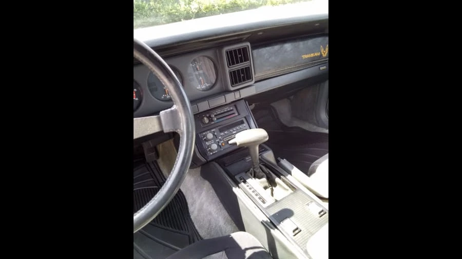 1985 Pontiac Firebird Trans Am 3rd Gen - Image 17 of 21