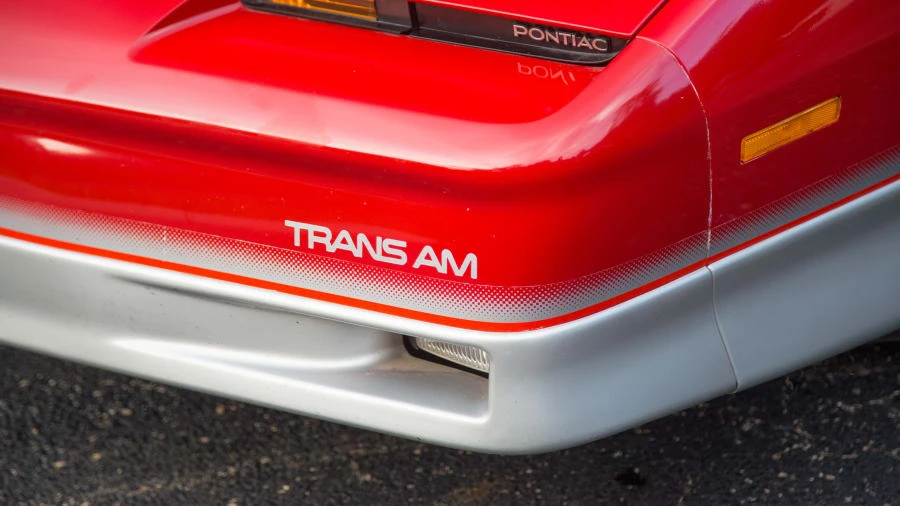 1985 Pontiac Firebird Trans Am 3rd Gen - Image 11 of 12