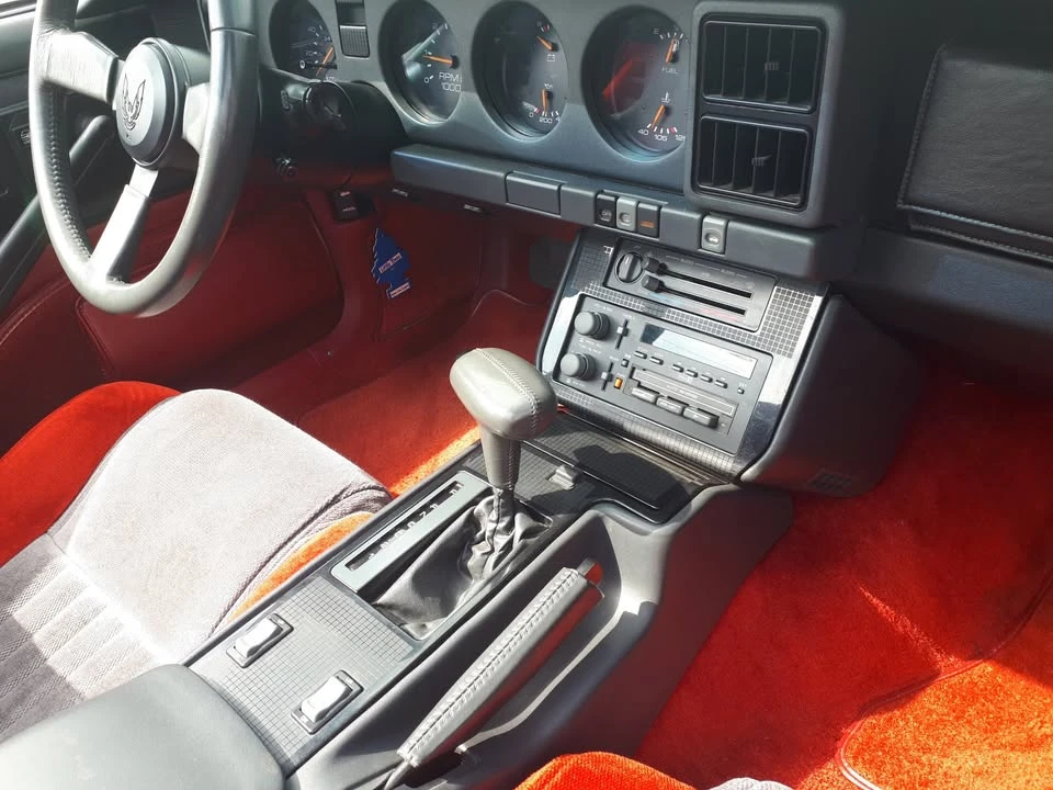 1985 Pontiac Firebird Trans Am 3rd Gen - Image 17 of 20