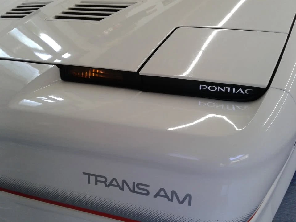 1985 Pontiac Firebird Trans Am 3rd Gen - Image 4 of 20