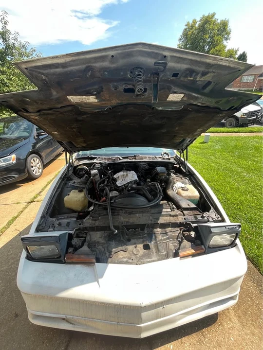 1985 Pontiac Firebird Trans Am 3rd Gen - Image 7 of 8
