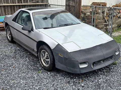 1985 Pontiac Fiero GT
