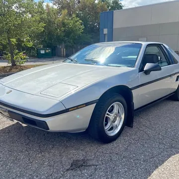 1985 Pontiac Fiero