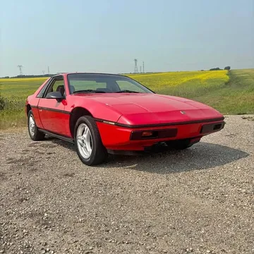 1985 Pontiac Fiero SE