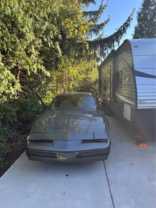 1985 Pontiac Firebird Trans Am 3rd Gen - Image 4 of 5