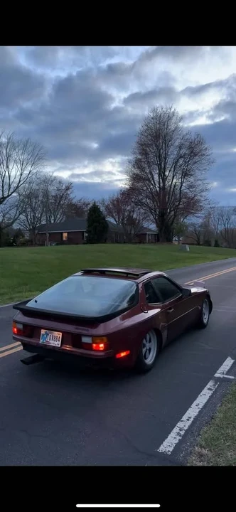 1985 Porsche 944 - Image 4 of 5