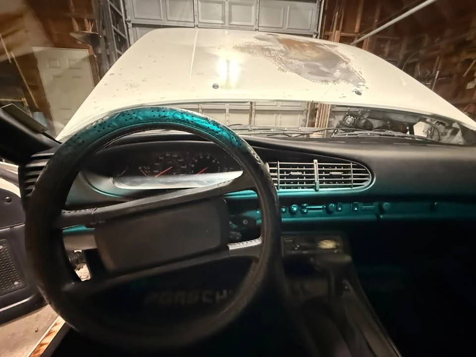 1985 Porsche 944 - Image 8 of 10
