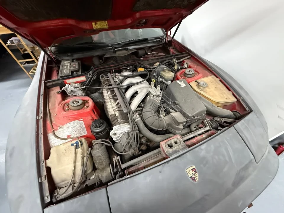 1985 Porsche 944 - Image 4 of 8