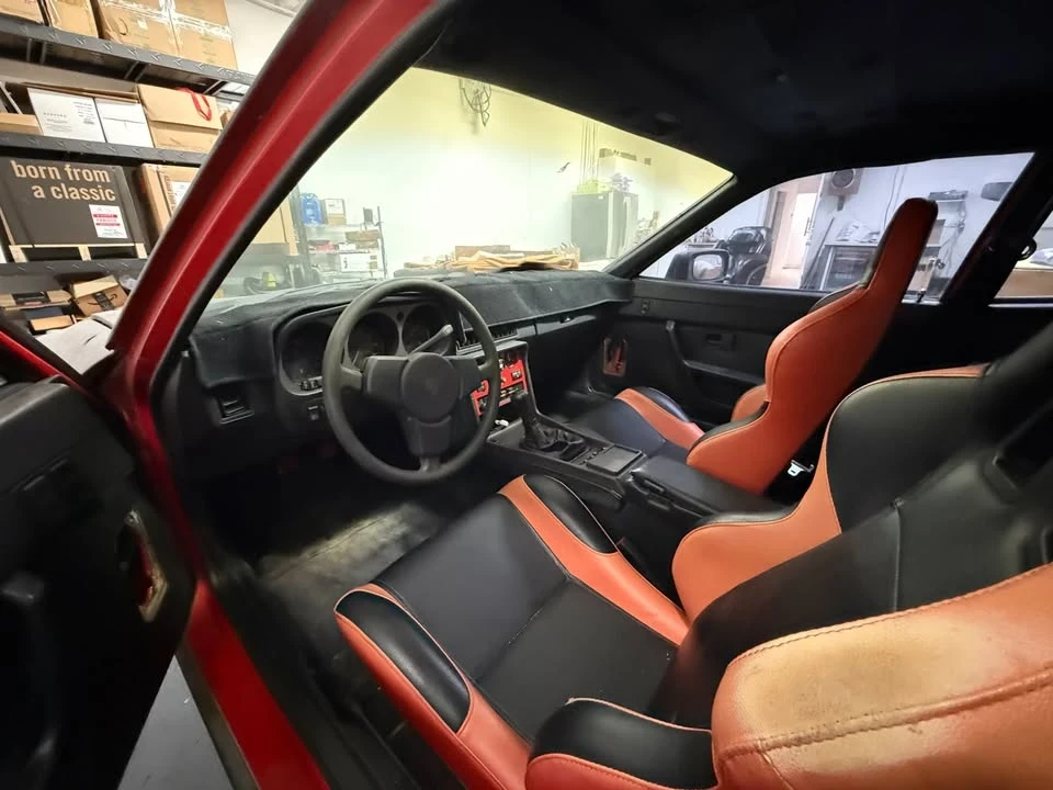 1985 Porsche 944 - Image 5 of 8