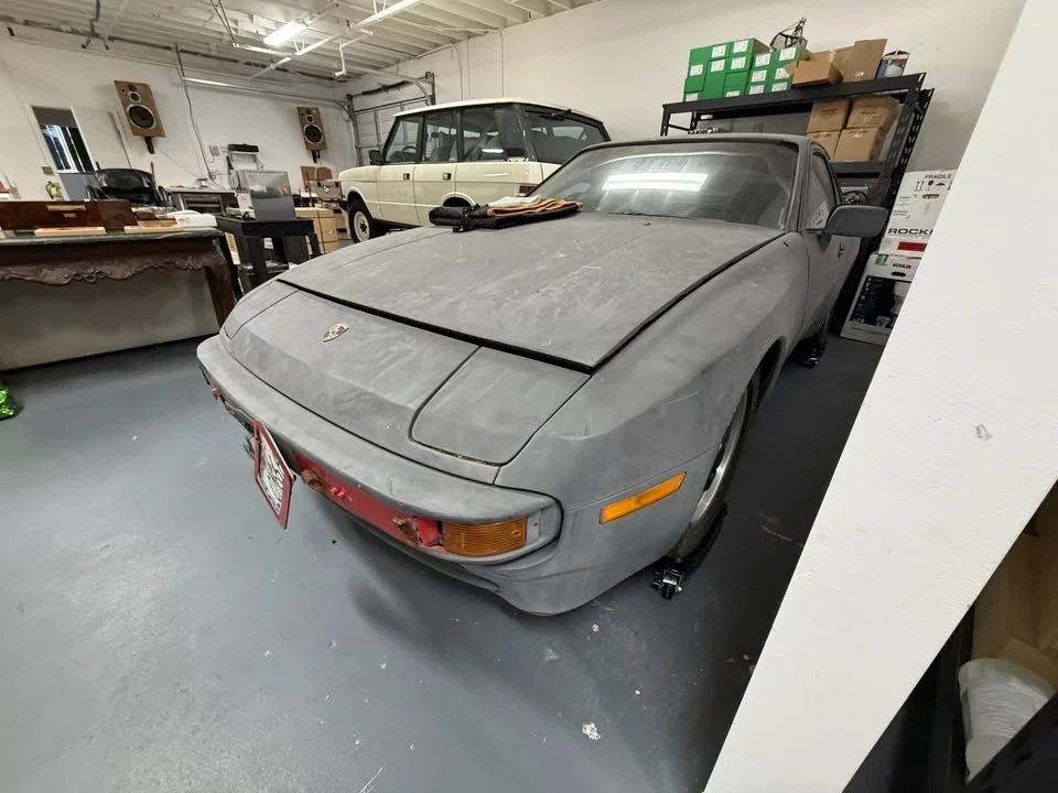 1985 Porsche 944 - Image 3 of 8