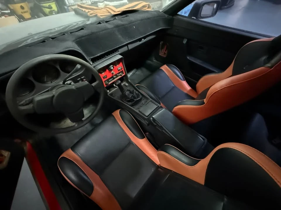 1985 Porsche 944 - Image 8 of 8