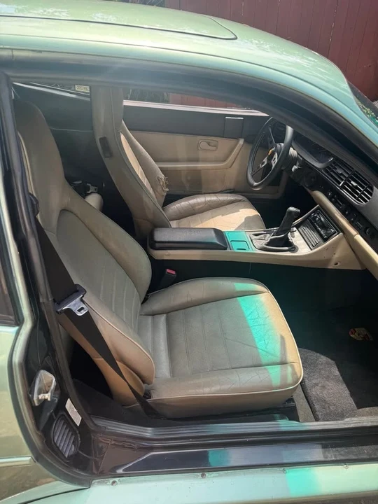 1985 Porsche 944 - Image 11 of 17