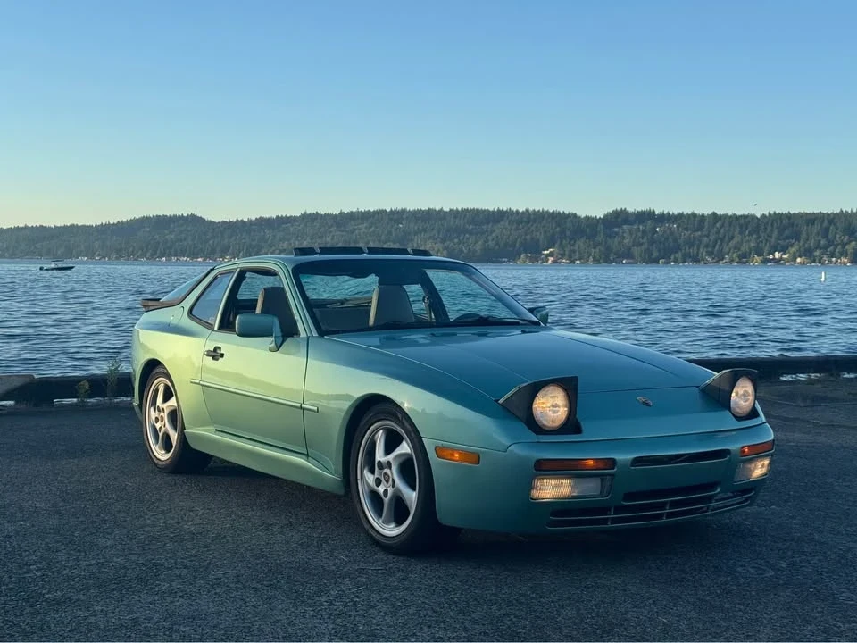 1985 Porsche 944 - Image 2 of 17