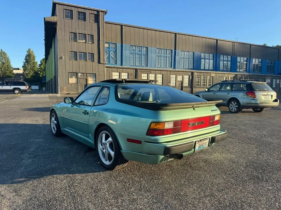 1985 Porsche 944 - Image 5 of 17