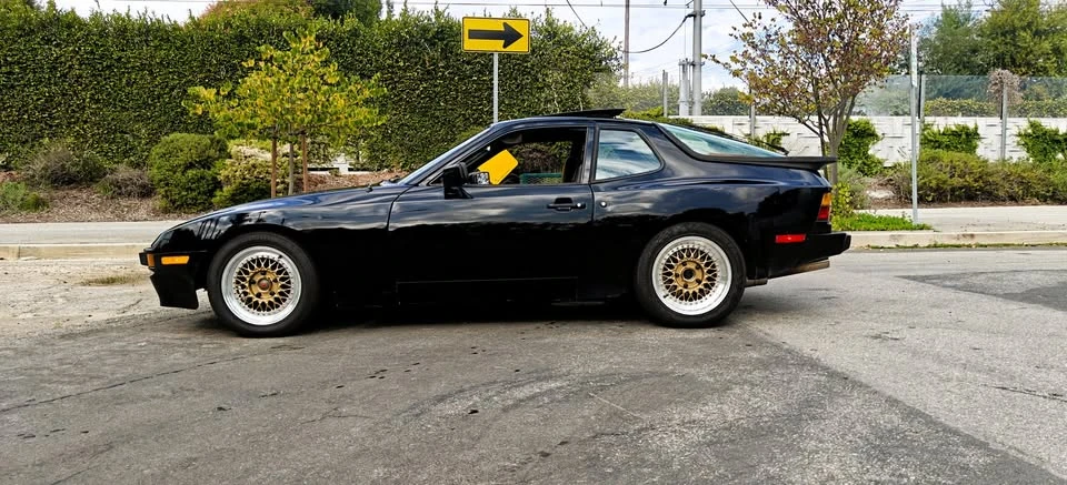 1985 Porsche 944 - Image 3 of 17