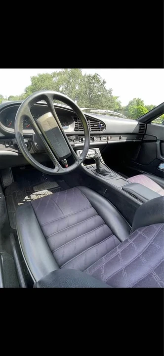1985 Porsche 944 - Image 6 of 10