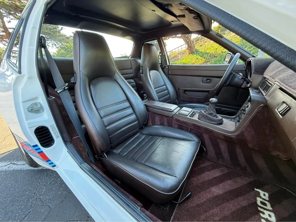 1985 Porsche 944 - Image 14 of 19