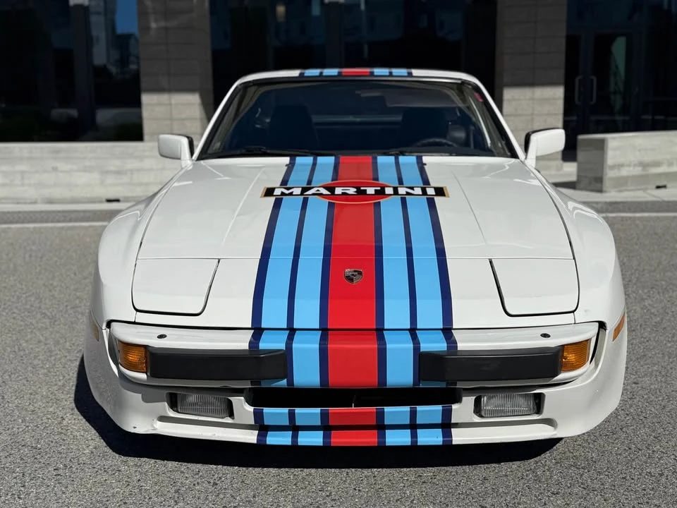 1985 Porsche 944 - Image 3 of 19
