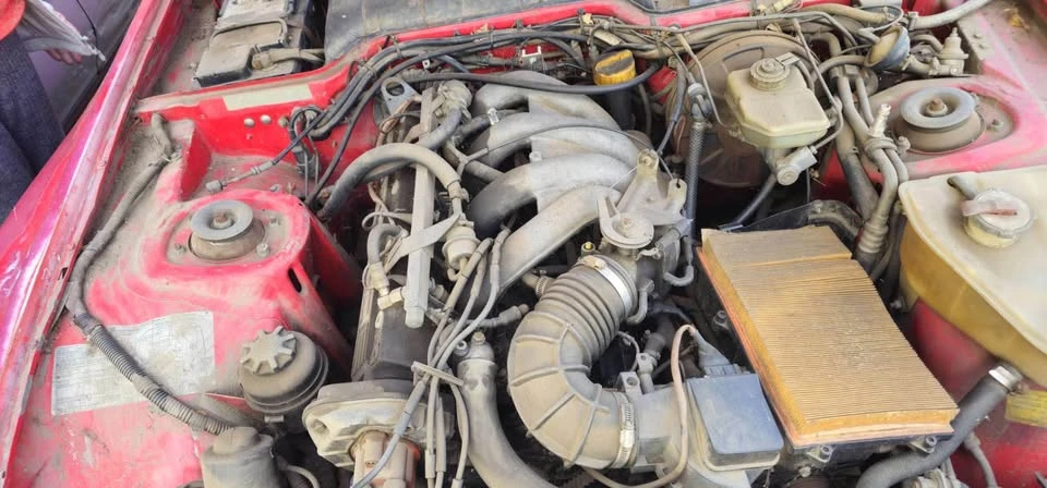 1985 Porsche 944 - Image 12 of 14