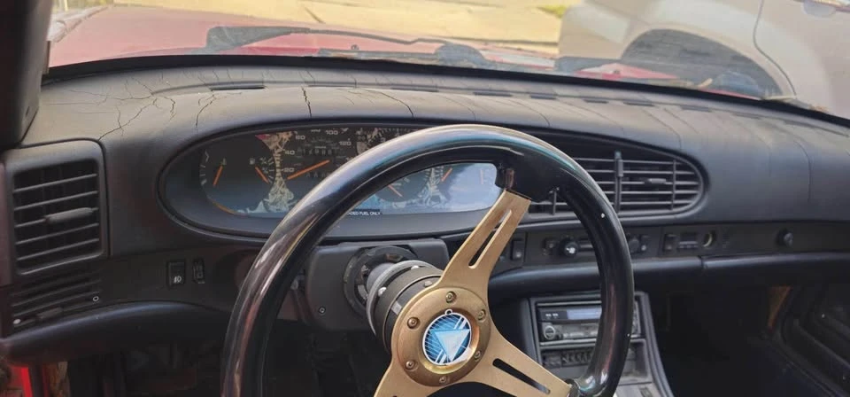 1985 Porsche 944 - Image 10 of 14