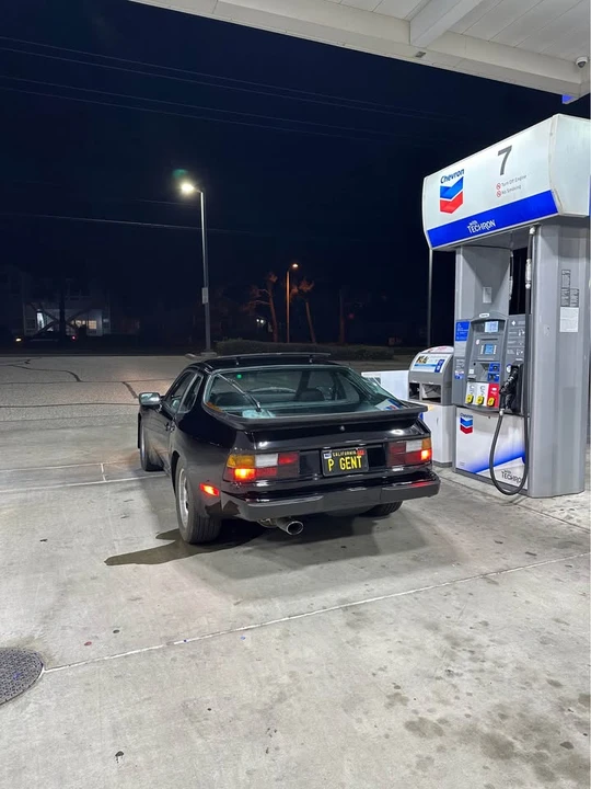1985 Porsche 944 - Image 4 of 9