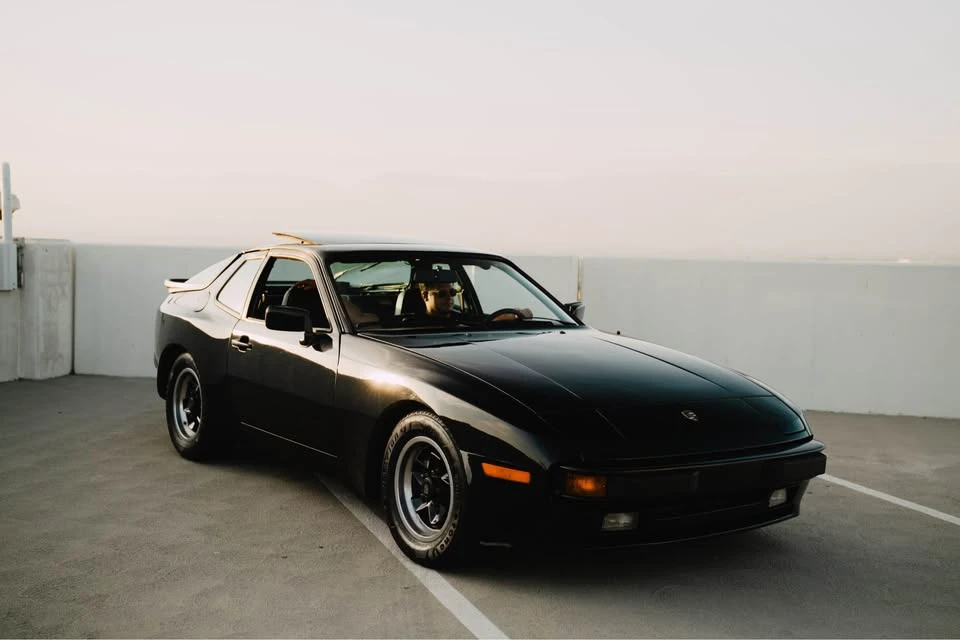 1985 Porsche 944 - Image 2 of 9