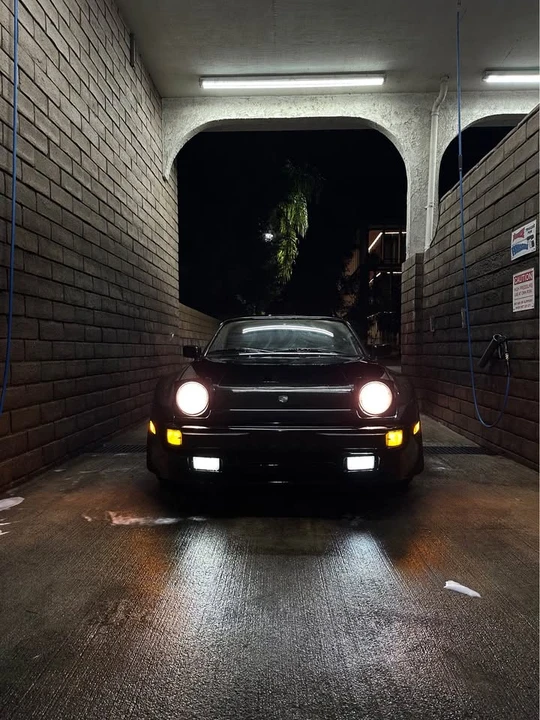 1985 Porsche 944 - Image 3 of 9