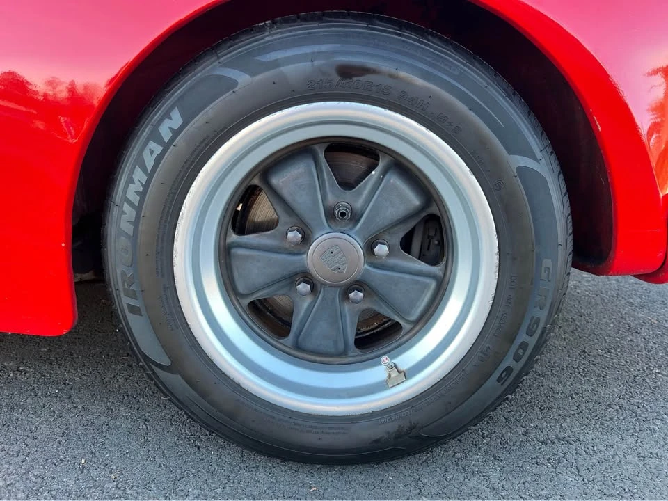 1985 Porsche 944 - Image 17 of 19