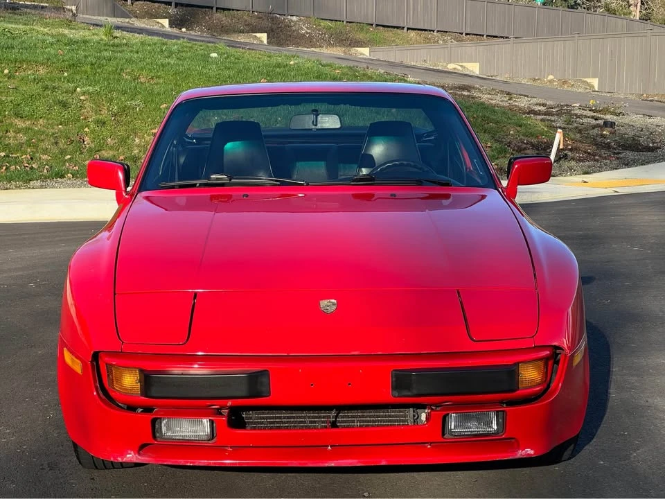 1985 Porsche 944 - Image 2 of 19