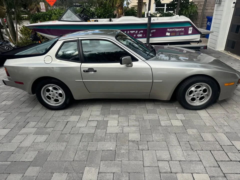 1985 Porsche 944 - Image 2 of 7