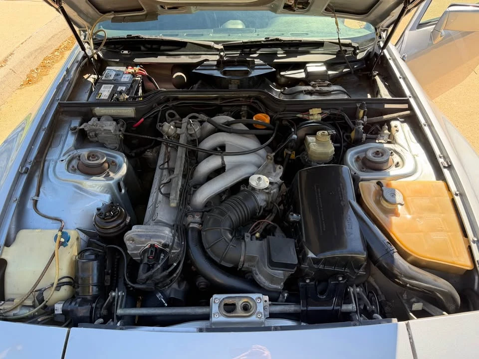 1985 Porsche 944 - Image 16 of 19
