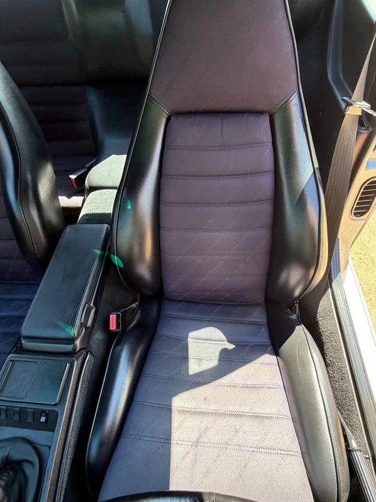 1985 Porsche 944 - Image 15 of 19