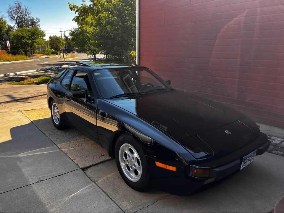 1985 Porsche 944 - Image 4 of 7