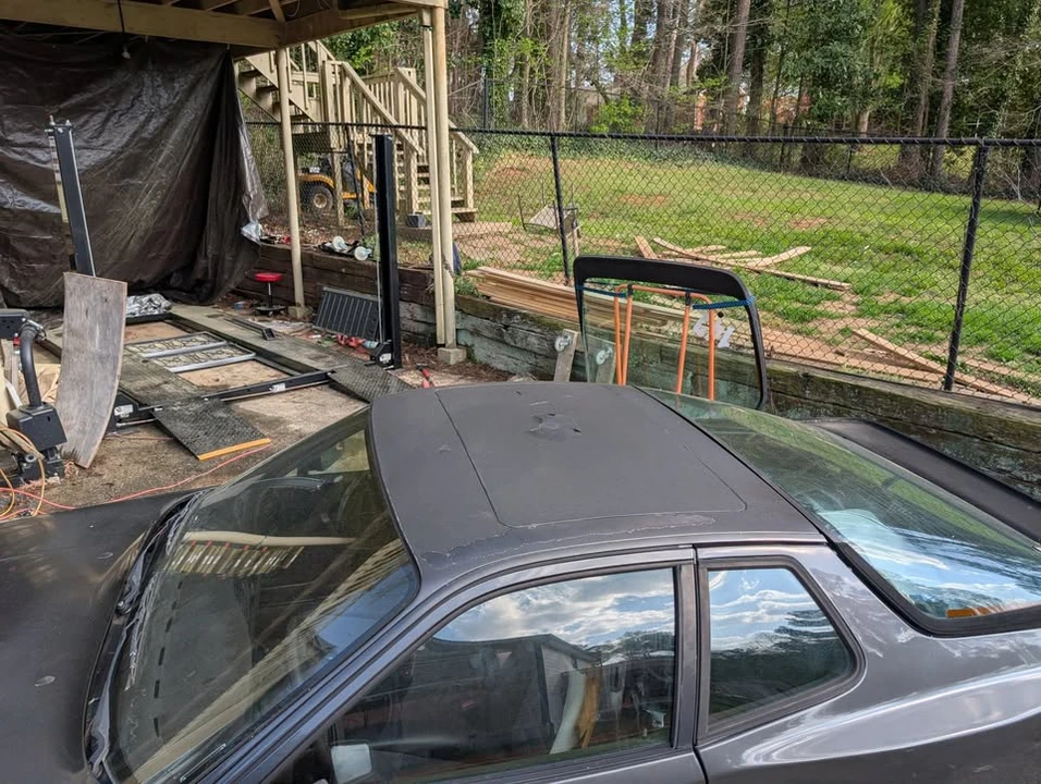 1985 Porsche 944 - Image 11 of 19