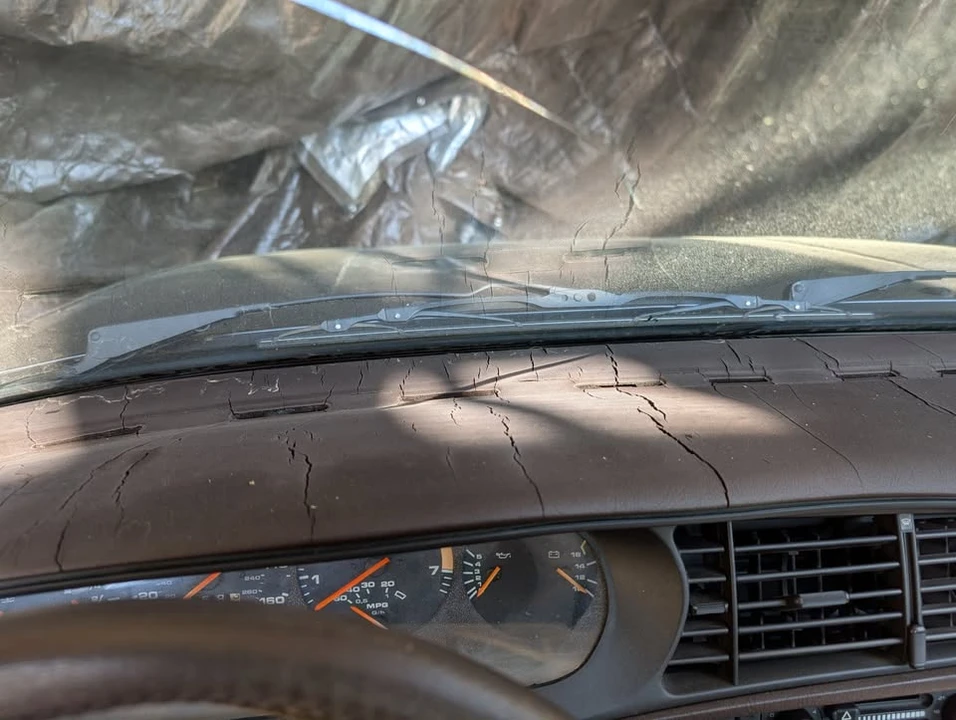 1985 Porsche 944 - Image 14 of 19