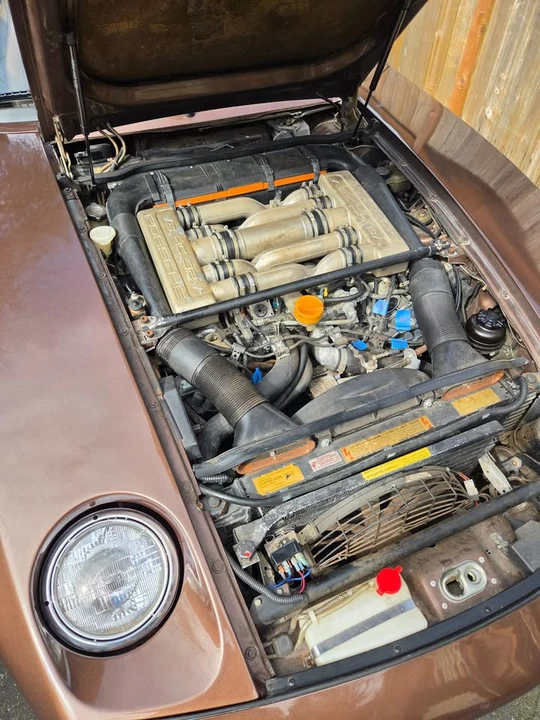 1985 Porsche 928 S - Image 8 of 14