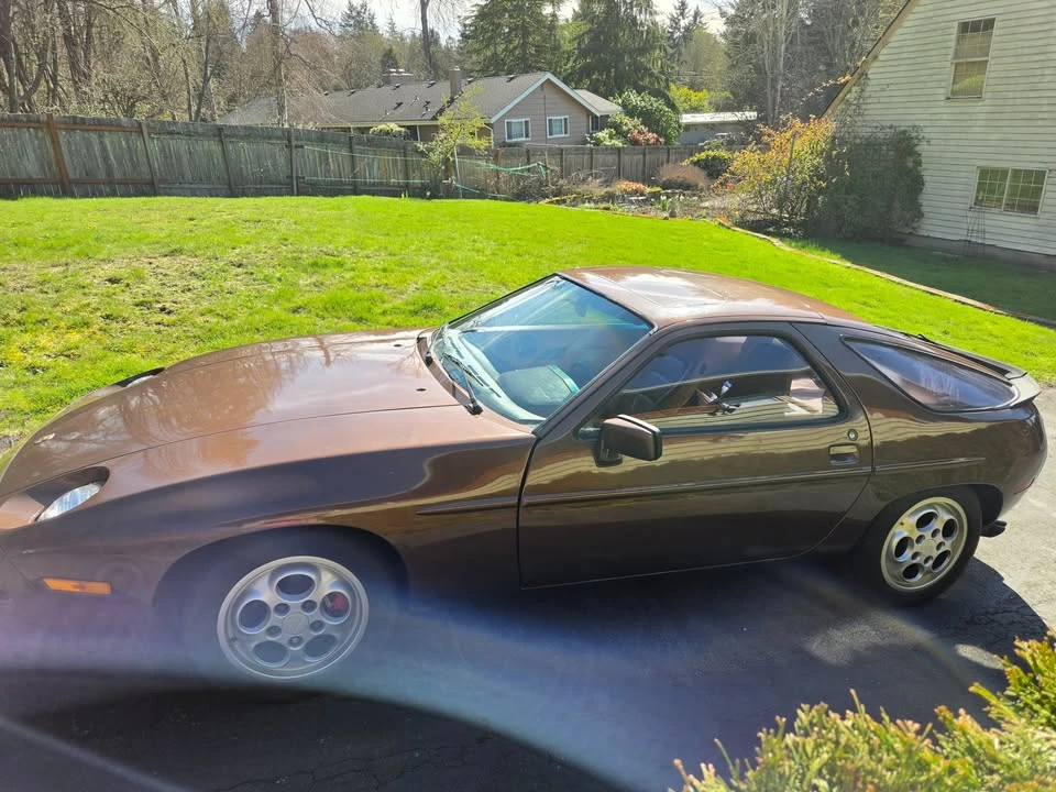 1985 Porsche 928 S - Image 6 of 14