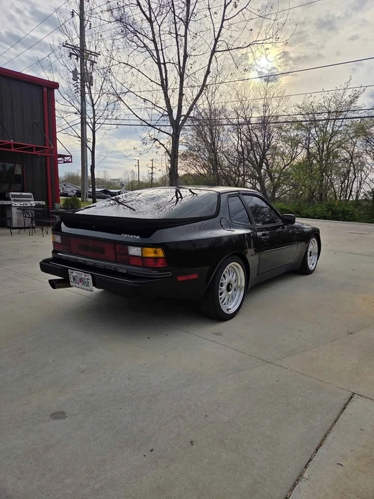 1985 Porsche 944 - Image 5 of 9