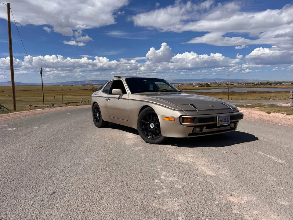 1985 Porsche 944 - Image 4 of 6