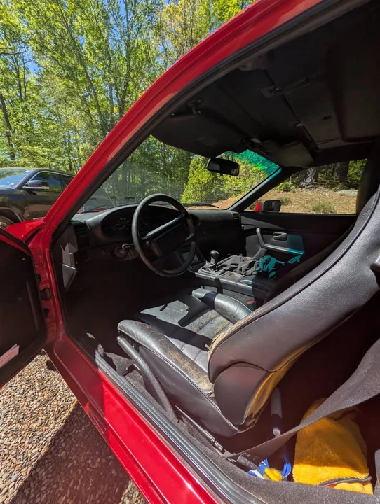 1985 Porsche 944 - Image 4 of 8