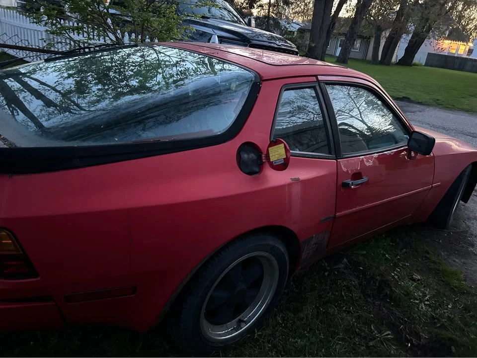 1985 Porsche 944 - Image 4 of 6