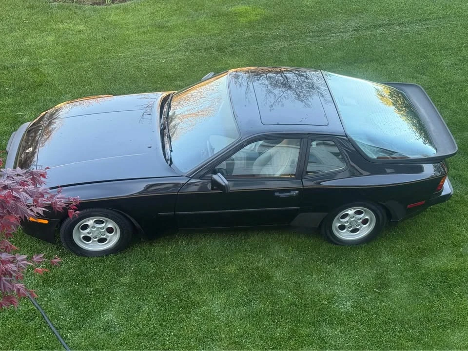 1985 Porsche 944 - Image 3 of 12