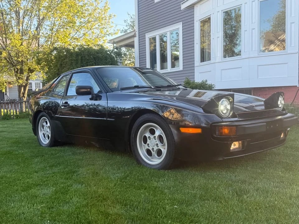 1985 Porsche 944 - Image 11 of 12