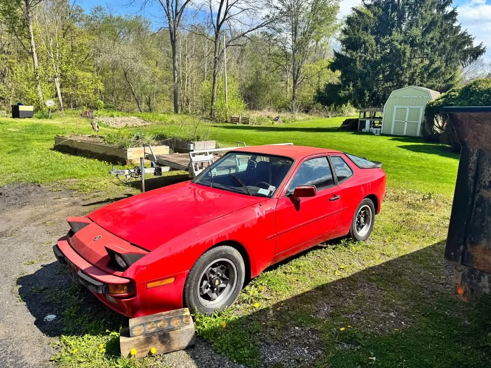 1985 Porsche 944 - Image 2 of 6
