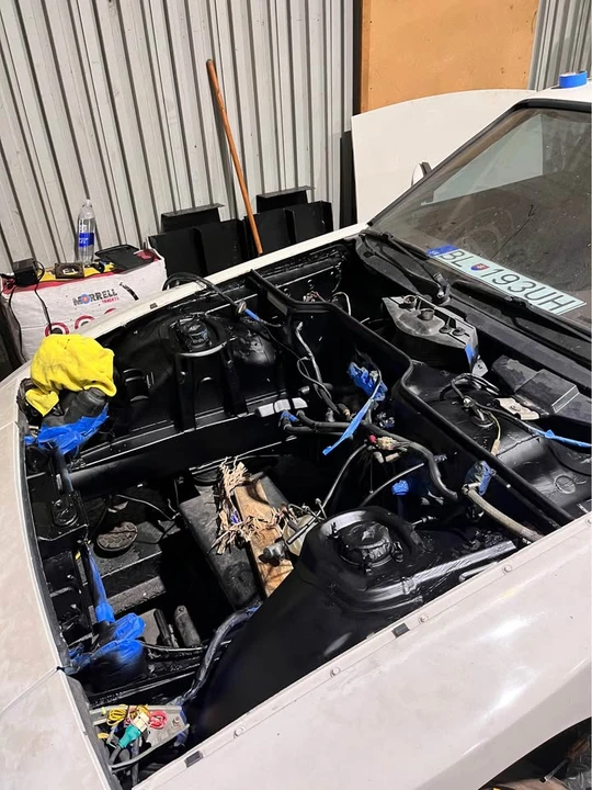 1985 Porsche 944 - Image 8 of 10