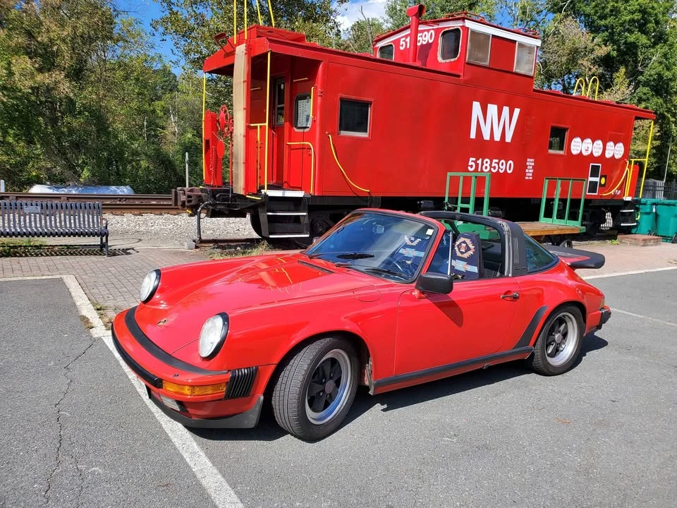 1985 Porsche 911 Carrera 3.2 - Image 4 of 9