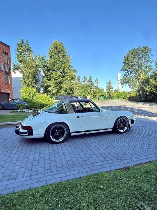 1985 Porsche 911 Carrera 3.2 - Image 14 of 16