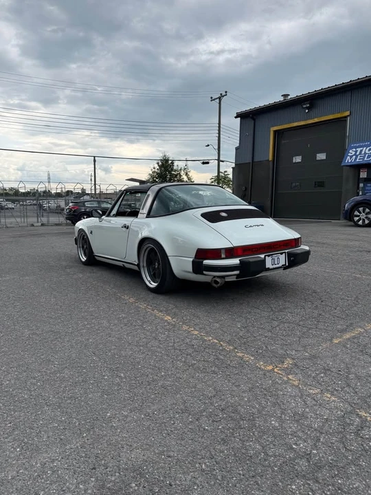 1985 Porsche 911 Carrera 3.2 - Image 15 of 16